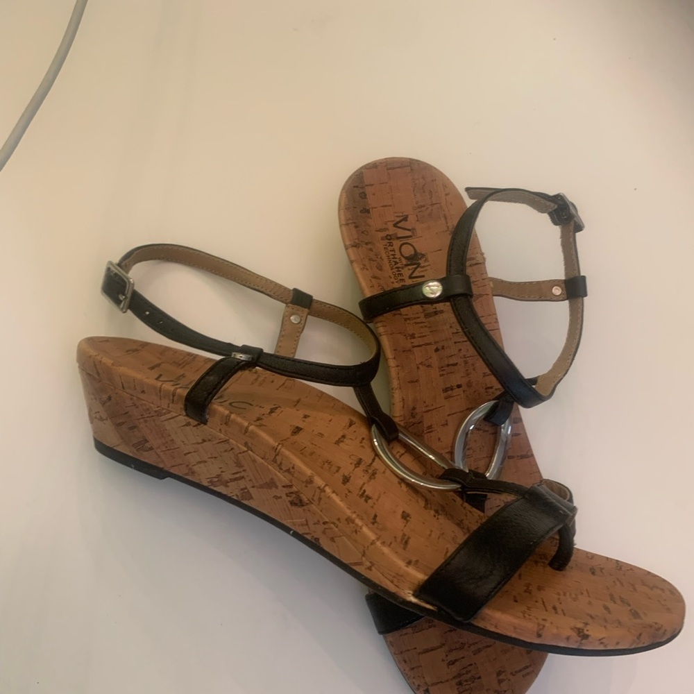 Woman’s sandals - Picture 6 of 8